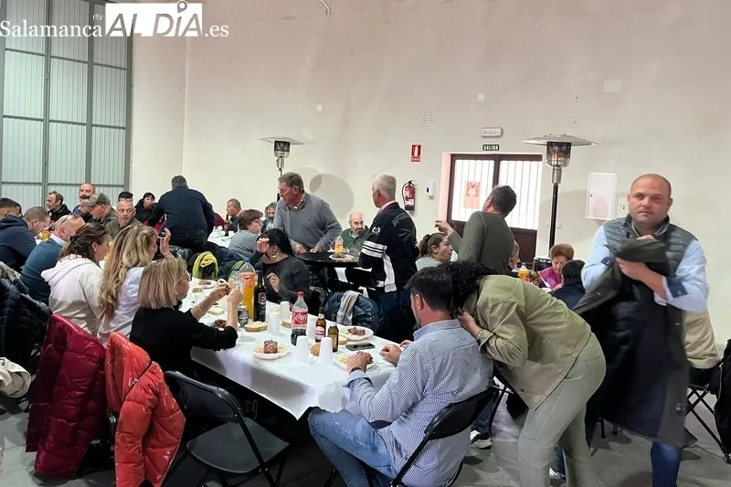 En Gejo de los Reyes mantienen la cita gastronómica mensual con un rico plato de patatas con espinazo 