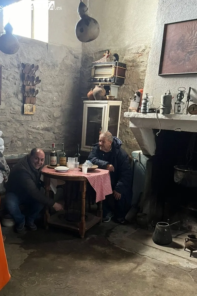 En Gejo de los Reyes mantienen la cita gastronómica mensual con un rico plato de patatas con espinazo 