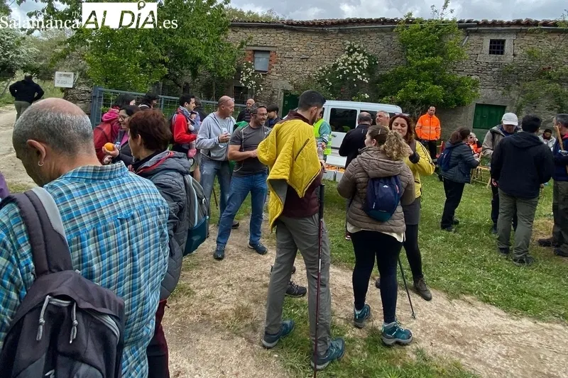 En Valderrodrigo celebraban este domingo su I Marcha Senderista, una excelente jornada para disfrutar de la naturaleza que rodea al río Uces  