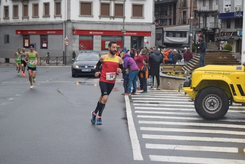 Foto 12 - Daniel Sanz y Ester Rodr&iacute;guez ganan la Media Marat&oacute;n Ciudad de B&eacute;jar