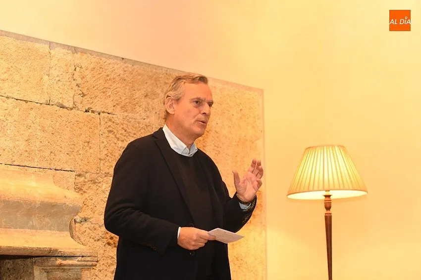 Empresarios y autoridades arropan a la gerencia del Palacio de Montarco