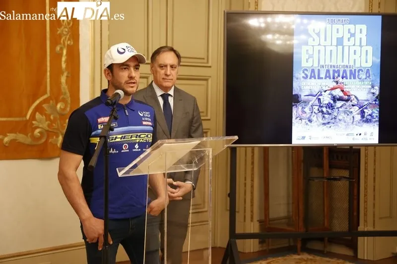 Presentación en el Ayuntamiento del Superenduro Urbano Internacional. Foto: David Sañudo