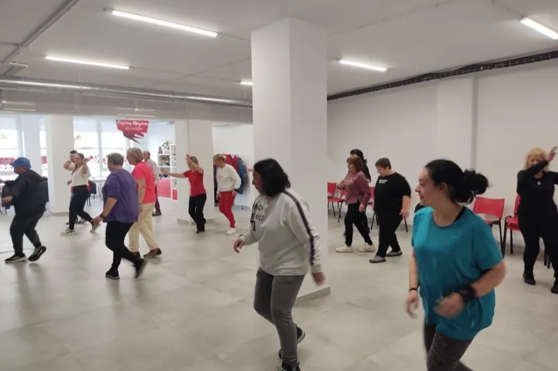 Foto 2 - Animaci&oacute;n y baile para celebrar con Cruz Roja el D&iacute;a Mundial de la Salud