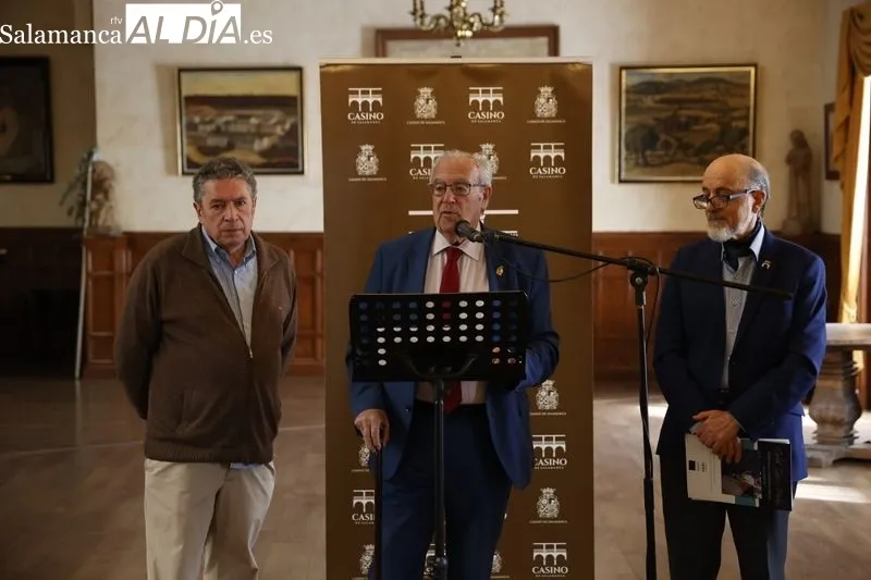 Exposición del artista mirobrigense Carlos García Medina en el Casino de Salamanca. Foto: David Sañudo