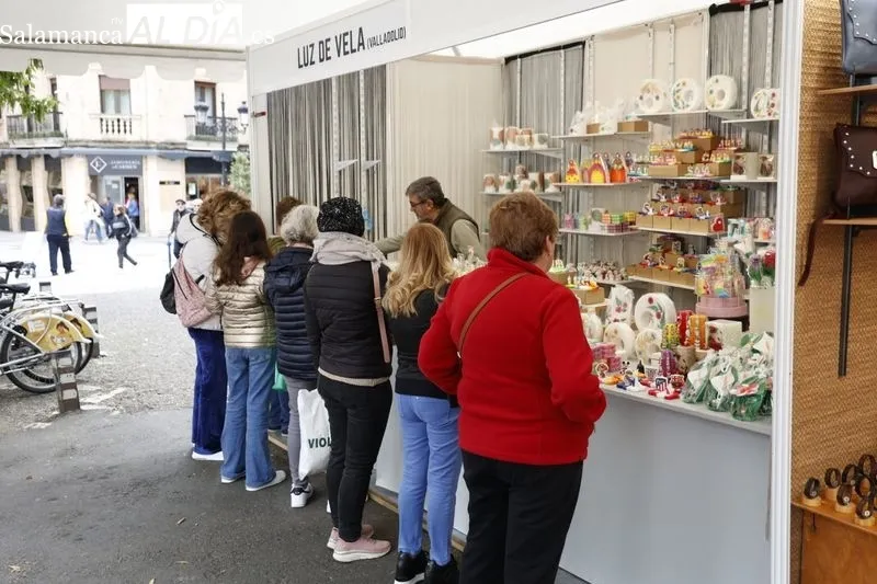 Feria de Artesanía de Salamanca en la plaza de los Bandos. Foto: David Sañudo