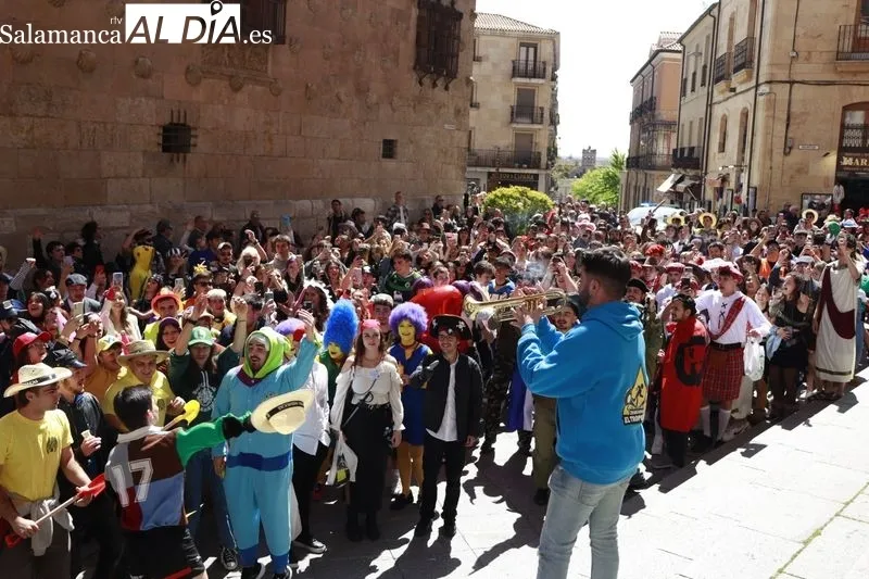 Fiestas de la Facultad de Geografía e Historia de la Universidad de Salamanca. Foto: Raúl Riego