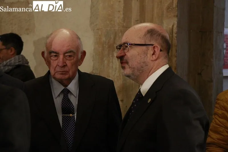 Inauguración de la jornada homenaje al padre de la Neurociencia, Santiago Ramón y Cajal, en el Teatro Liceo. Foto Raúl Riego