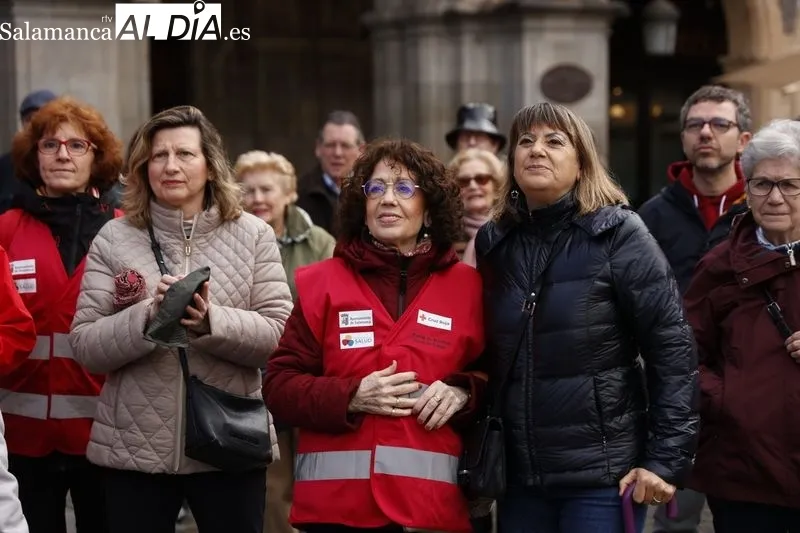 Salamanca desafía a la lluvia y pasea por el Día Mundial de la Salud | FOTOS: David Sañudo 