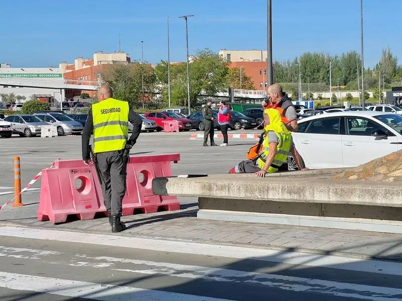Simulacro de emergencia en el Centro Comercial El Tormes