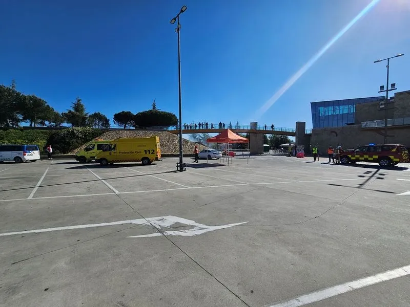 Simulacro de emergencia en el Centro Comercial El Tormes