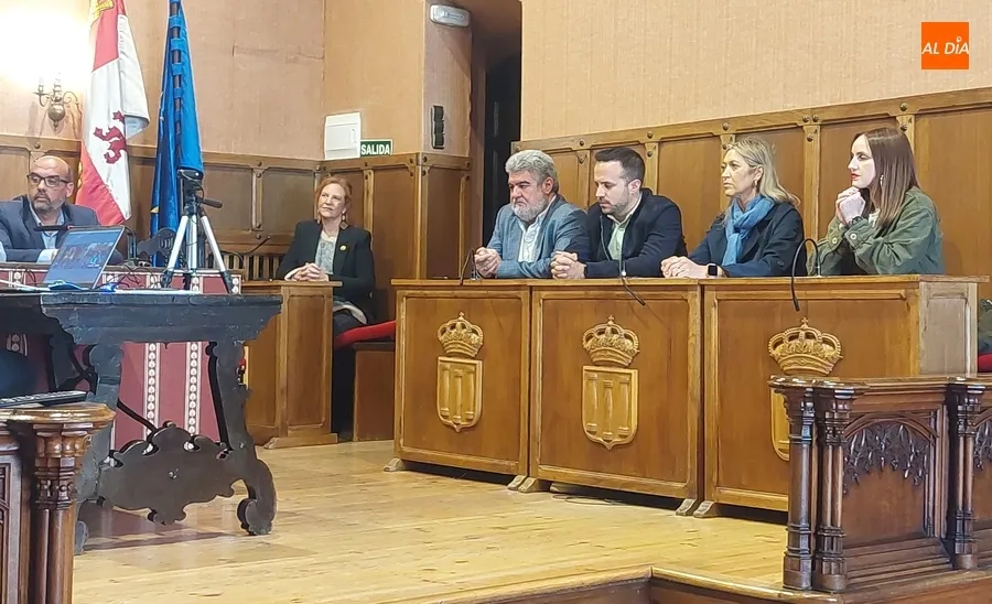 Foto 5 - Determinados el titular y los 14 suplentes de cada puesto de las 12 mesas electorales del 9J