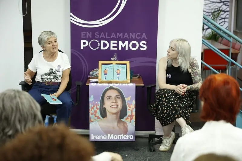 Irene Zugasti ha presentado en Salamanca #SeAcabó en un acto organizado por Podemos. Fotos: David Sañudo