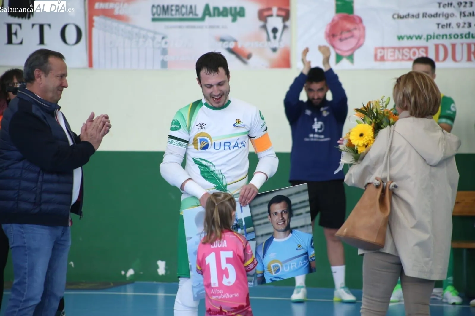 Foto 12 - Playoff conseguido por el Piensos Dur&aacute;n Albense en el adi&oacute;s de la temporada y de Miguel para dejar a Unionistas FS sin &eacute;l
