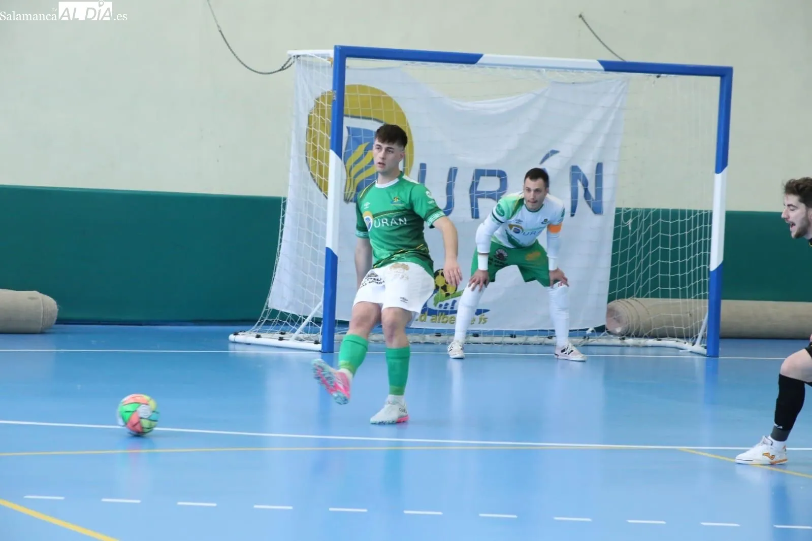 Foto 15 - El Piensos Dur&aacute;n Albense deja escapar vivo al Lugo y todo se decidir&aacute; en la vuelta (2-2)