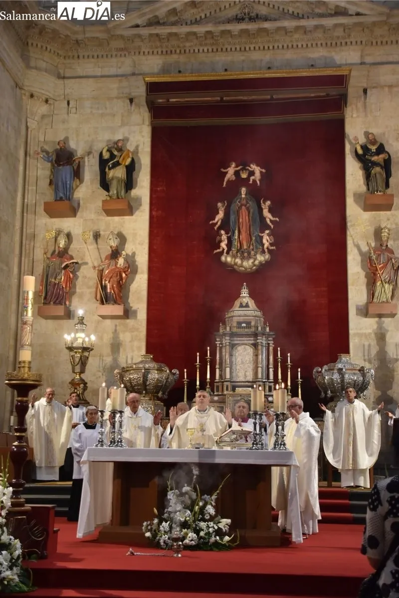 Misa en la Catedral Nueva con motivo de la Fiesta del el 511 aniversario de la dedicación de este templo a la Virgen de la Asunción. Foto: Vanesa Martins