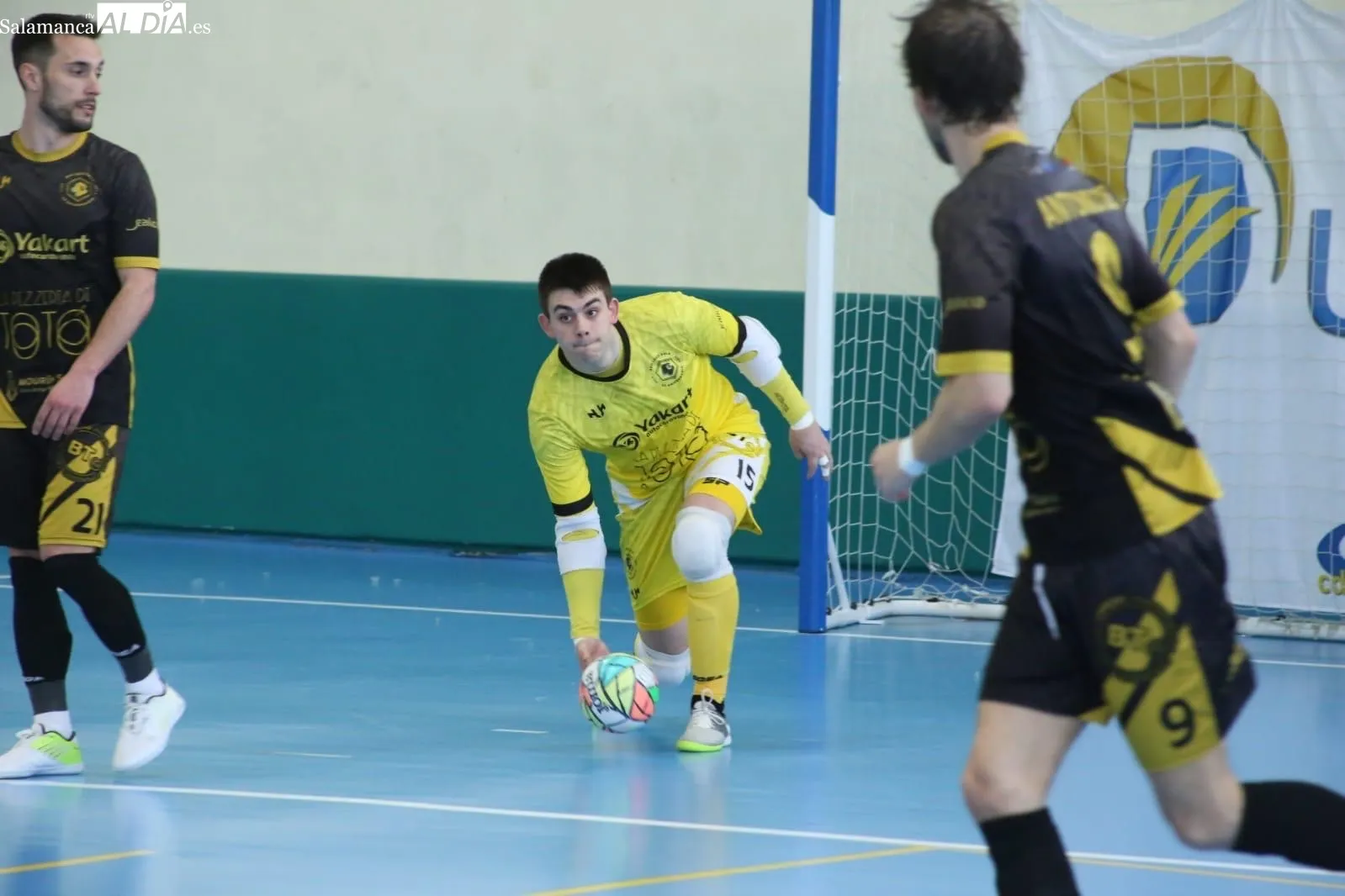 Foto 16 - El Piensos Dur&aacute;n Albense deja escapar vivo al Lugo y todo se decidir&aacute; en la vuelta (2-2)