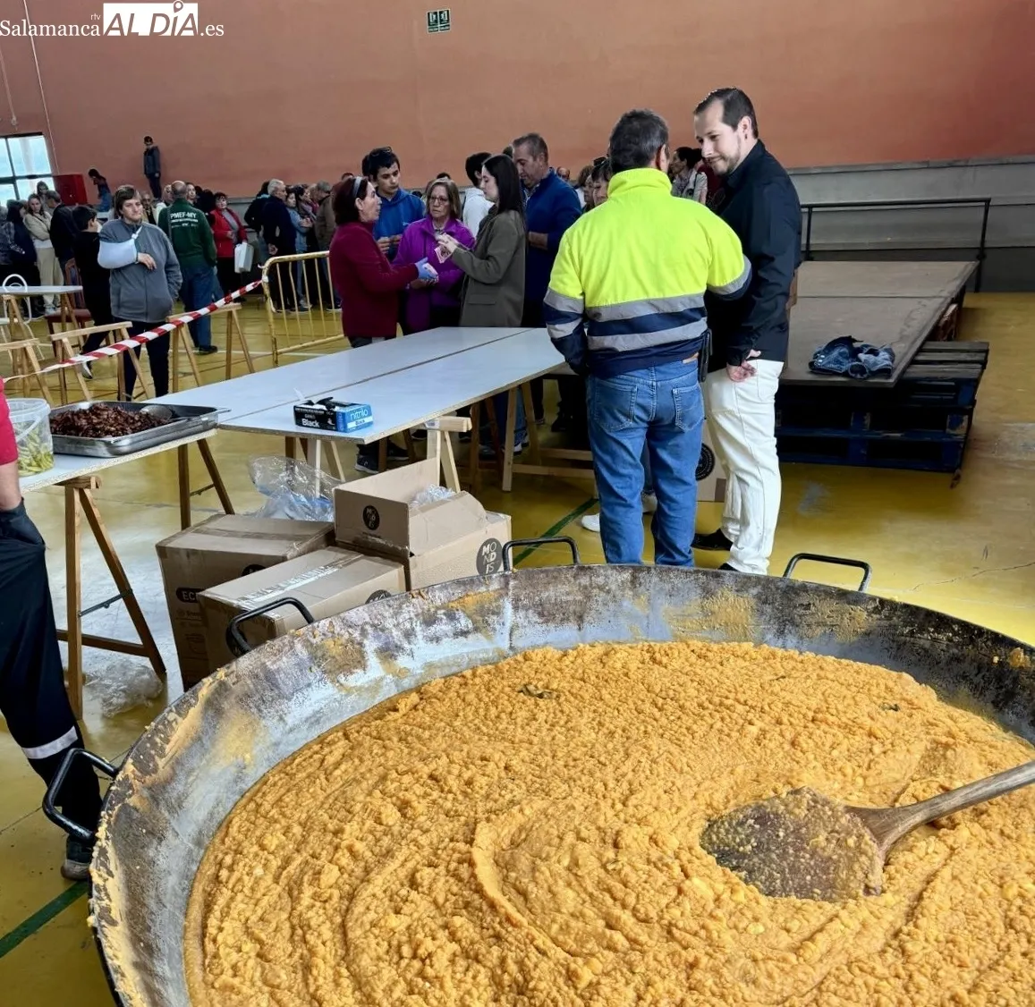 Foto 7 - M&aacute;s de 600 platos de patatas mene&aacute;s para celebrar a San Isidro en Cantalpino