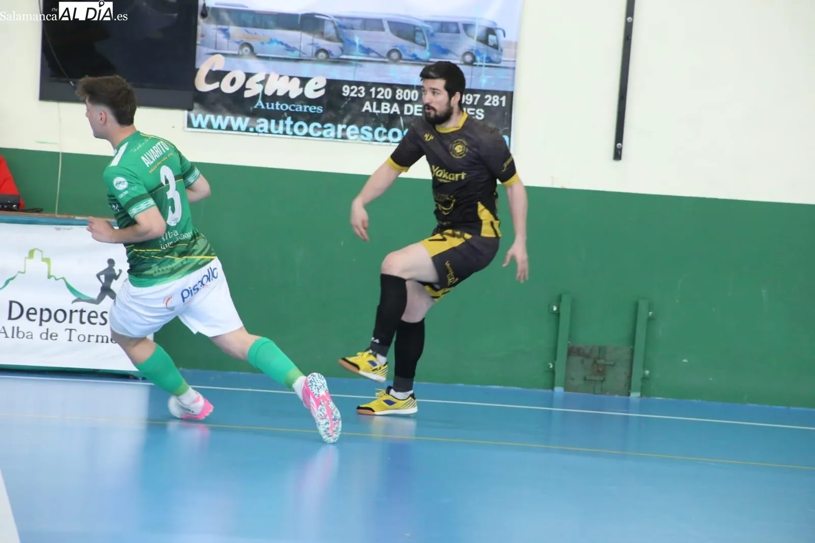 Foto 9 - El Piensos Dur&aacute;n Albense deja escapar vivo al Lugo y todo se decidir&aacute; en la vuelta (2-2)