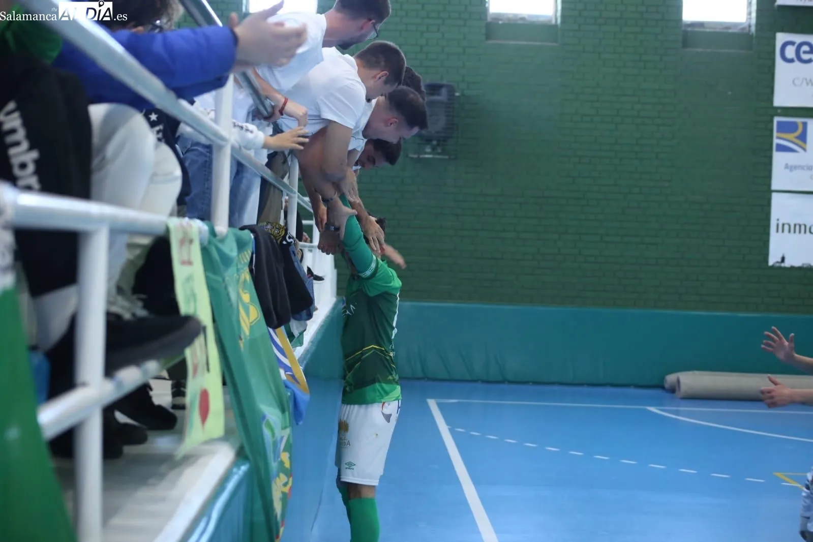 Foto 4 - Playoff conseguido por el Piensos Dur&aacute;n Albense en el adi&oacute;s de la temporada y de Miguel para dejar a Unionistas FS sin &eacute;l