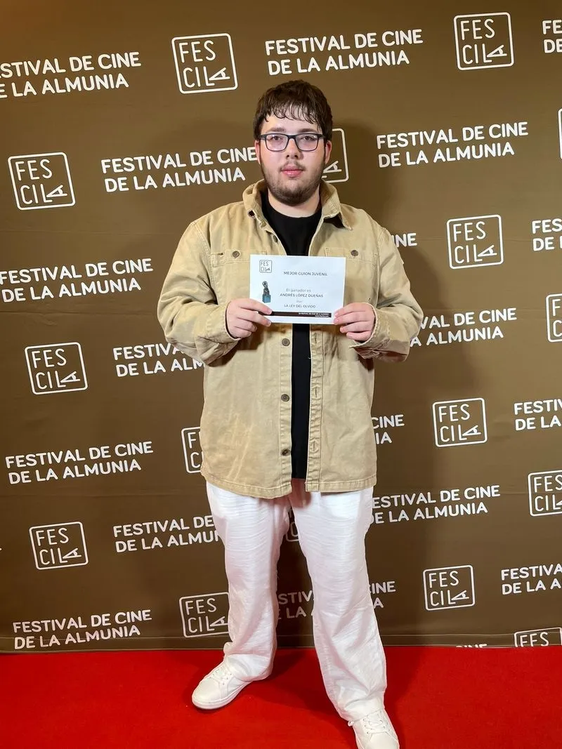 Foto 3 - El salmantino Andr&eacute;s L&oacute;pez Due&ntilde;as, premio al mejor guion juvenil en el Festival de Cine de La Almunia de Do&ntilde;a Godina