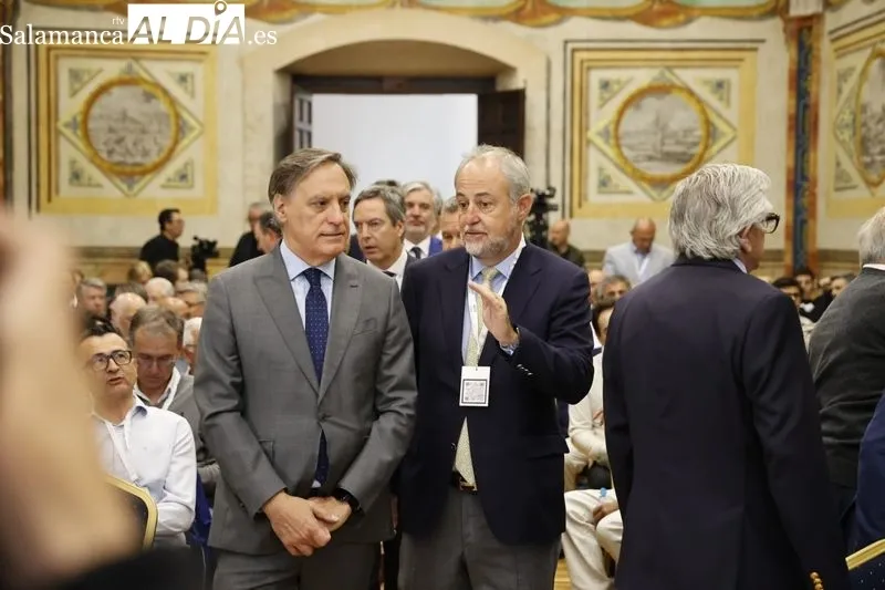 Inauguración en el Colegio Fonseca del V Encuentro Empresarial de la Asociación Española de Campos de Golf. Foto: David Sañudo