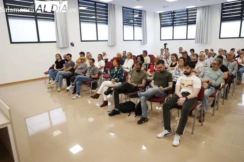 Inicio de la campaña electoral de la candidatura de SUMAR para las Elecciones Europeas del 9 de junio en el centro Victoria Andrados. Fotos: David Sañudo