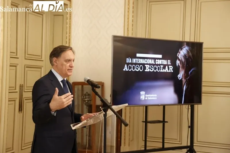 Presentación en el Ayuntamiento de las actividades que se celebrarán en los próximos días con motivo del Día Internacional Contra el Acoso Escolar. Foto: David Sañudo