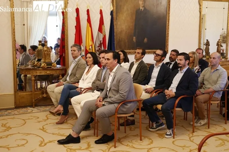Presentación en el Ayuntamiento de Salamanca del proyecto solidario ‘La Sonrisa de María’. Foto: David Sañudo