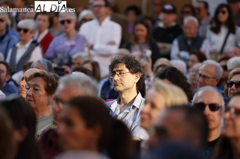 Concierto de la Banda Municipal de Música de Salamanca en la Plaza Mayor. Fotos: David Sañudo