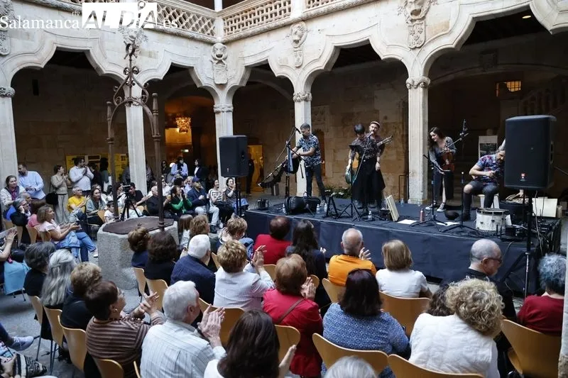 Concierto de Folk On Crest en la Casa de las Conchas. Fotos: David Sañudo.