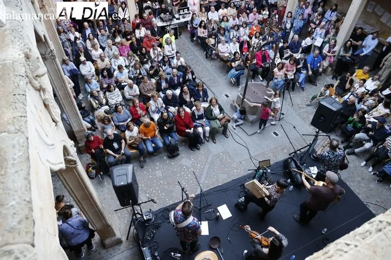 Concierto de Folk On Crest en la Casa de las Conchas. Fotos: David Sañudo.