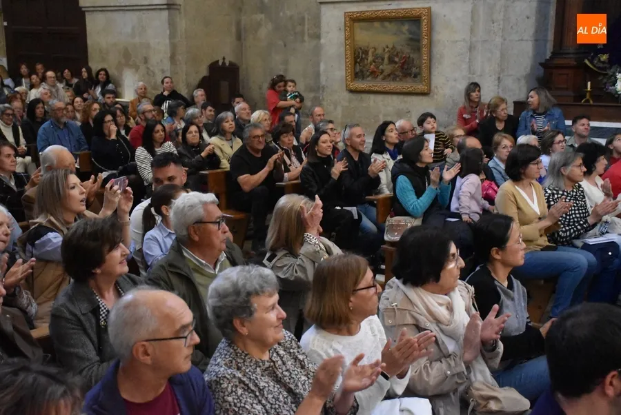 Foto 5 - Llenazo en el concierto de la Orquesta Sinf&oacute;nica de Ciudad Rodrigo en Cerralbo