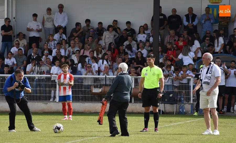 Foto 6 - Alberto Garc&iacute;a, Javi Mart&iacute;n y Pepo encabezan una victoria para los libros de historia