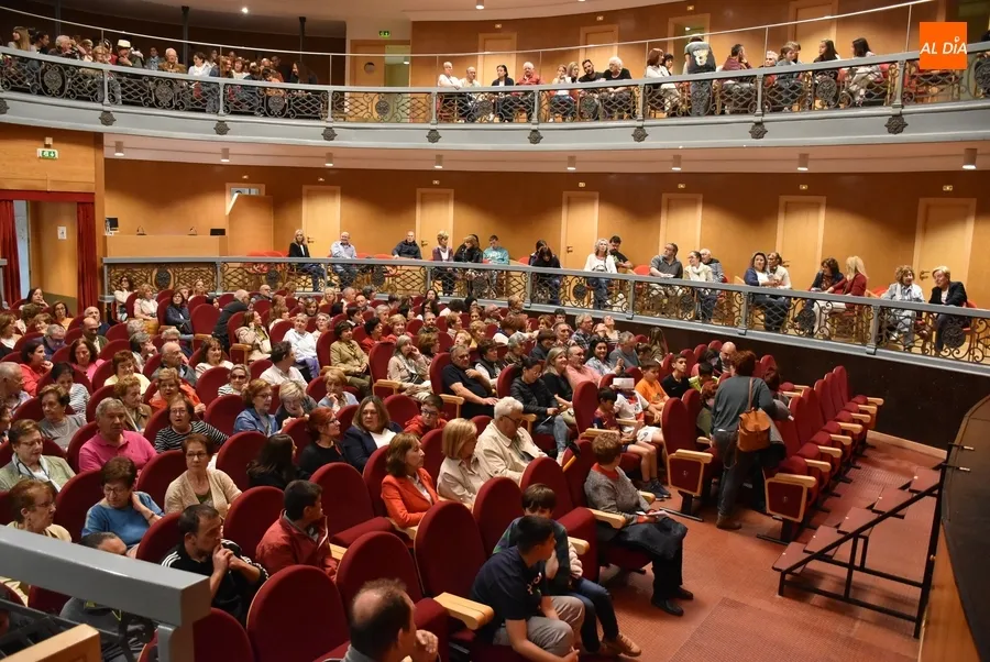 Foto 9 - Nuevo llenazo de la Orquesta Sinf&oacute;nica de Ciudad Rodrigo