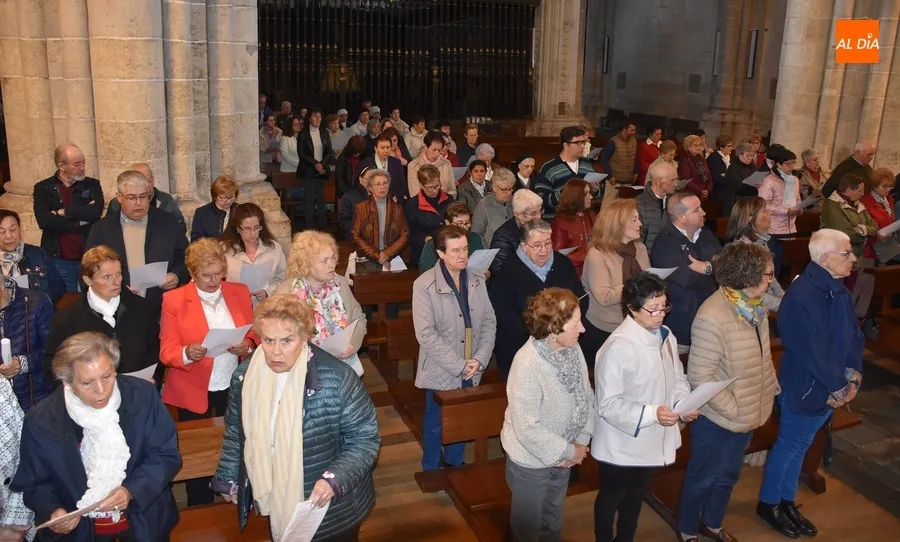 Foto 3 - Pentecost&eacute;s propicia la reuni&oacute;n en Ciudad Rodrigo de los 7 arciprestazgos diocesanos