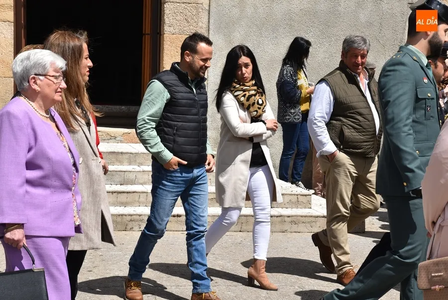 Foto 9 - Solemne apertura a la par que musical de las fiestas patronales de Carpio de Azaba