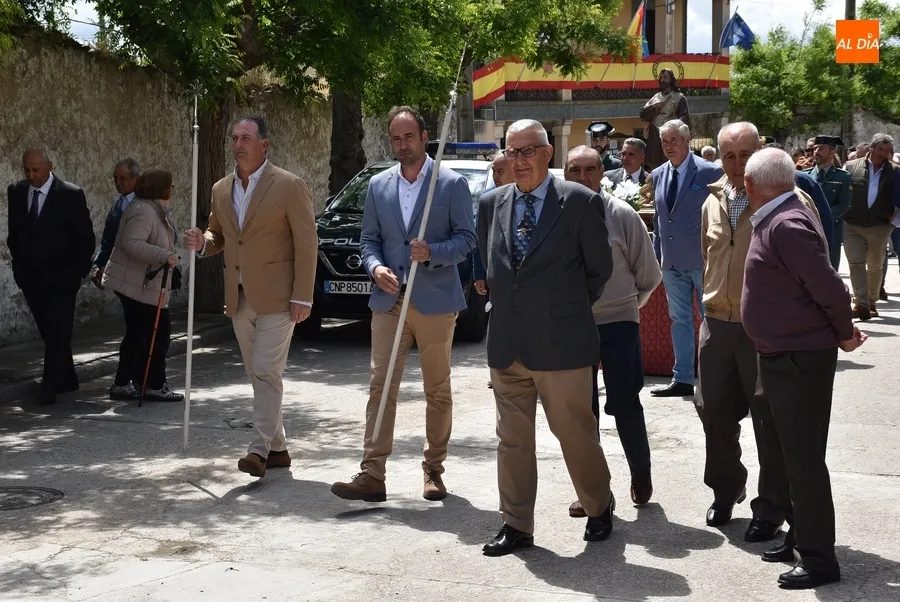 Foto 11 - Solemne apertura a la par que musical de las fiestas patronales de Carpio de Azaba