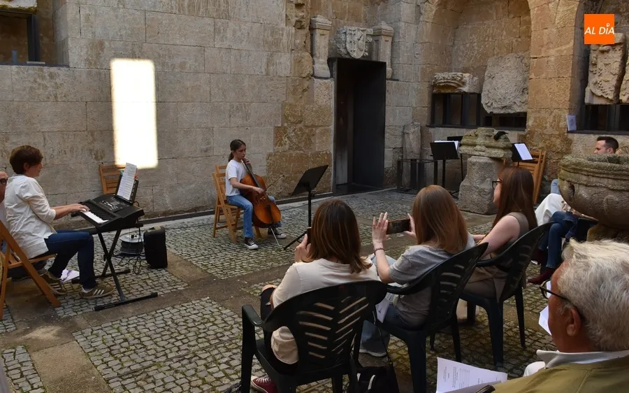 Foto 9 - El Convento de San Francisco se estrena como escenario de audiciones de la Escuela de M&uacute;sica
