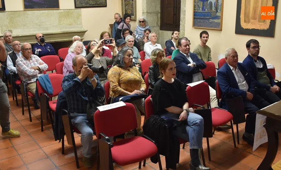 Foto 4 - Abierto el homenaje de Ciudad Rodrigo a Tom&aacute;s Calleja Juanes