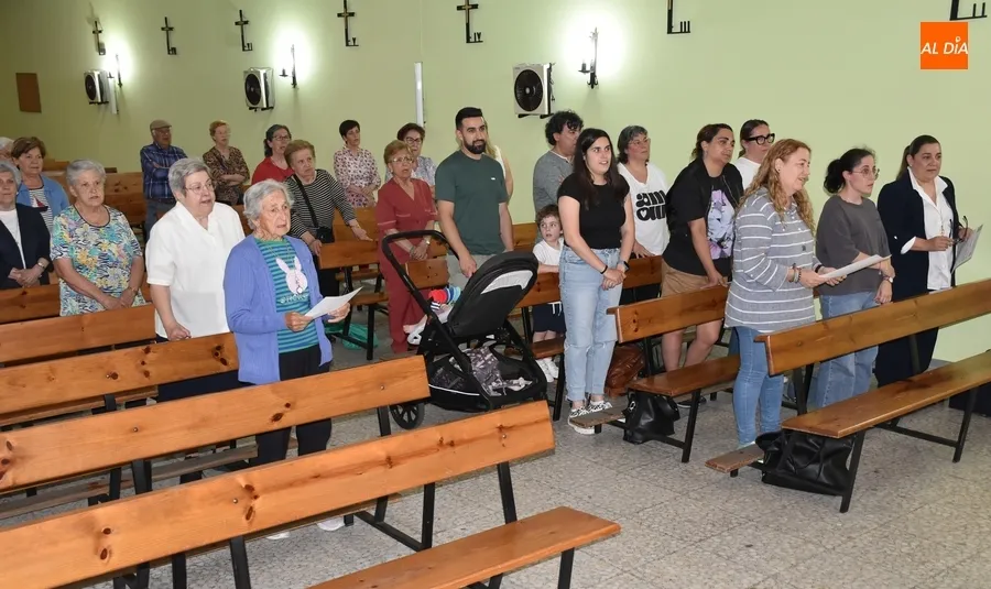 Foto 6 - El equipo de C&aacute;ritas se re&uacute;ne en una eucarist&iacute;a en el d&iacute;a del Corpus Christi