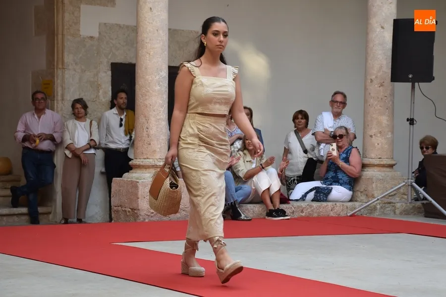 Foto 7 - El desfile de moda de la MiroWeek despierta un notable inter&eacute;s