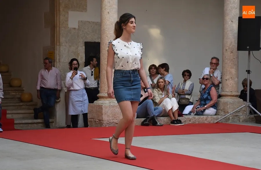 Foto 10 - El desfile de moda de la MiroWeek despierta un notable inter&eacute;s