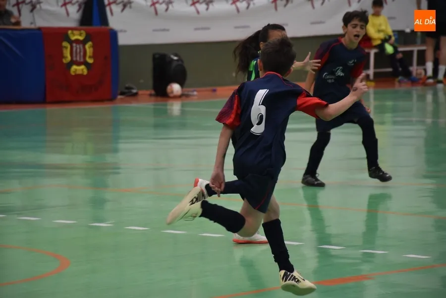 Foto 3 - El III Columnas culmina su novedosa Liga Benjam&iacute;n con el t&iacute;tulo para Toldos Textiles Acosta