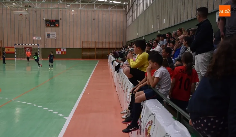 Foto 4 - El III Columnas culmina su novedosa Liga Benjam&iacute;n con el t&iacute;tulo para Toldos Textiles Acosta