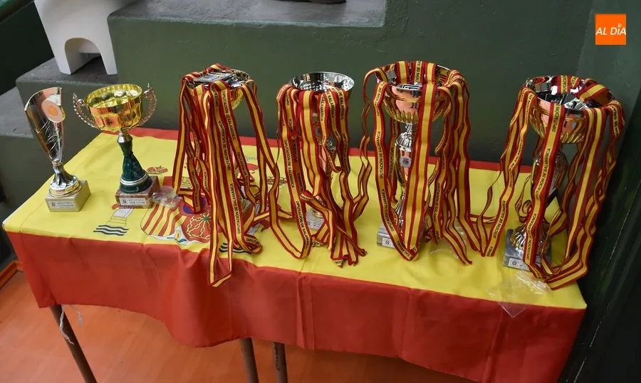 Foto 5 - El III Columnas culmina su novedosa Liga Benjam&iacute;n con el t&iacute;tulo para Toldos Textiles Acosta