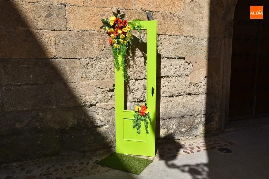 Foto 8 - Las zonas participantes en el Concurso Floral reciben la visita del jurado