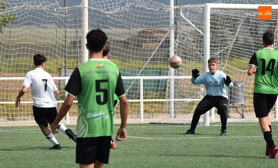 Foto 6 - El Cadete del Ciudad Rodrigo golea en el cierre de una satisfactoria temporada
