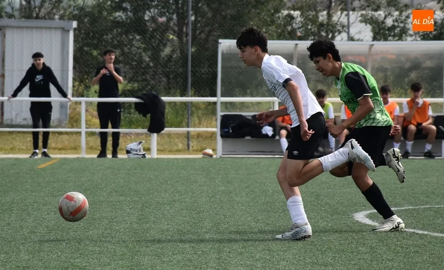 Foto 7 - El Cadete del Ciudad Rodrigo golea en el cierre de una satisfactoria temporada
