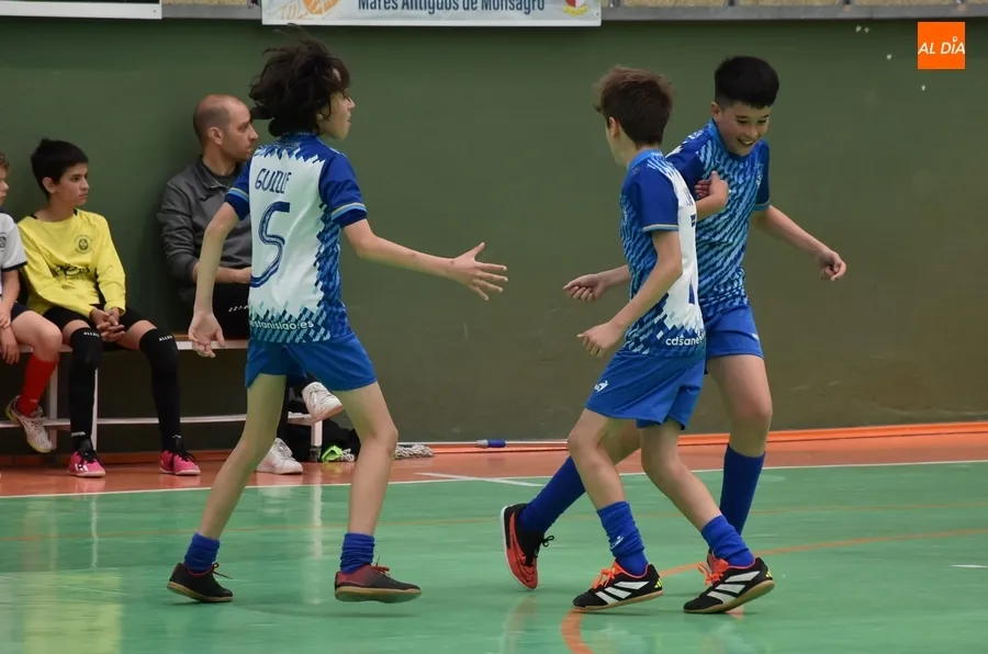 Foto 6 - El III Columnas Alev&iacute;n se proclama campe&oacute;n provincial de los Juegos Escolares