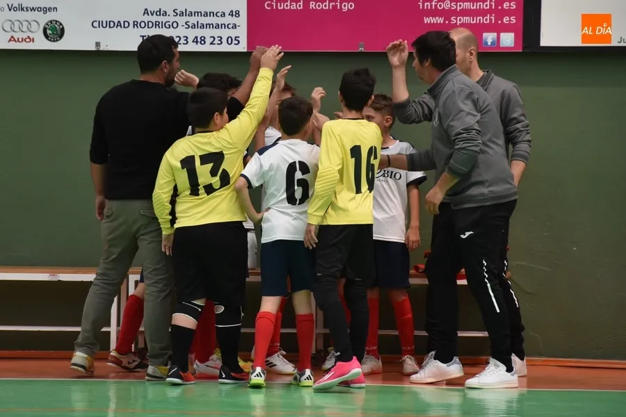 Foto 10 - El III Columnas Alev&iacute;n se proclama campe&oacute;n provincial de los Juegos Escolares